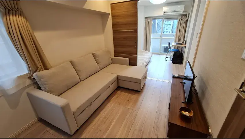 1BD between Tokyo and Akihabara stations