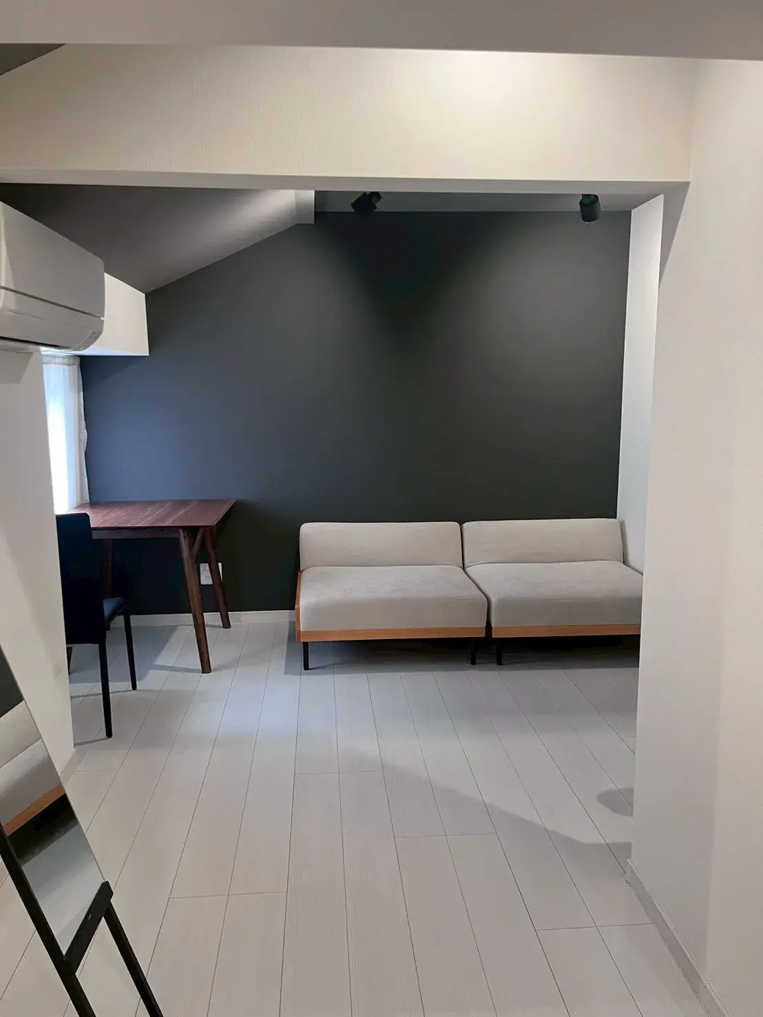 Honancho Sasazuka House — 101