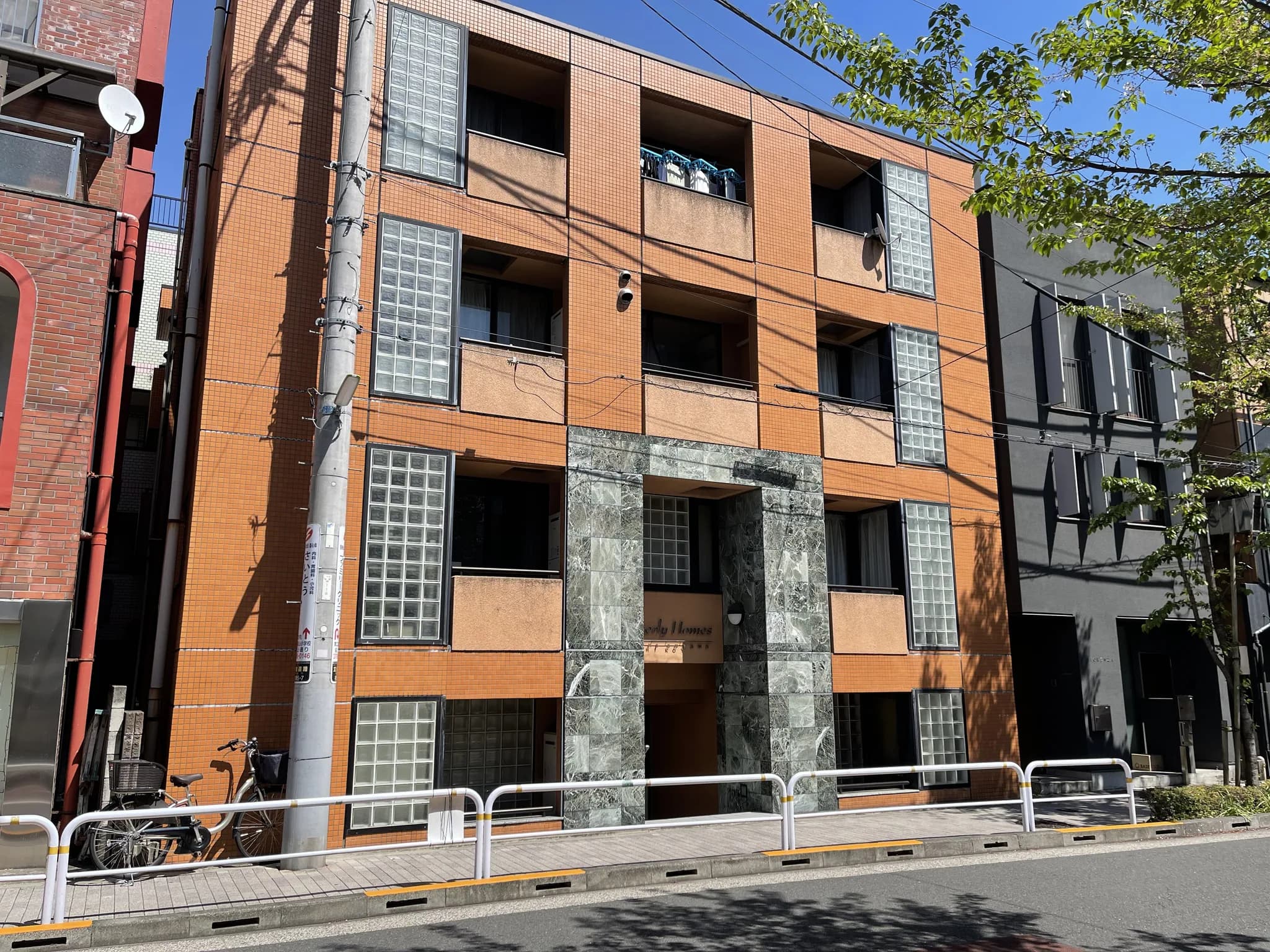 Beverly Homes Nishikoyama — 103